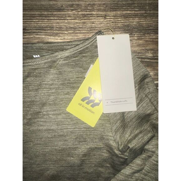 Girls' Long Sleeve Studio T-Shirt - All in Motion Green Size XS(4/5). NWT. S - Picture 4 of 5